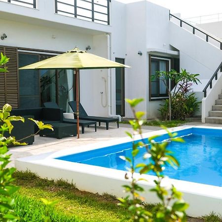 Blue Ocean Resort Ishigaki  Exteriör bild